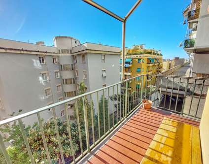 Appartamento Vendita Genova Via Sapeto Borgoratti / San Martino 5 Vani Ordinati 2 Balconi